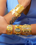 Load image into Gallery viewer, Lion Motif Cuff - Aquadan.co